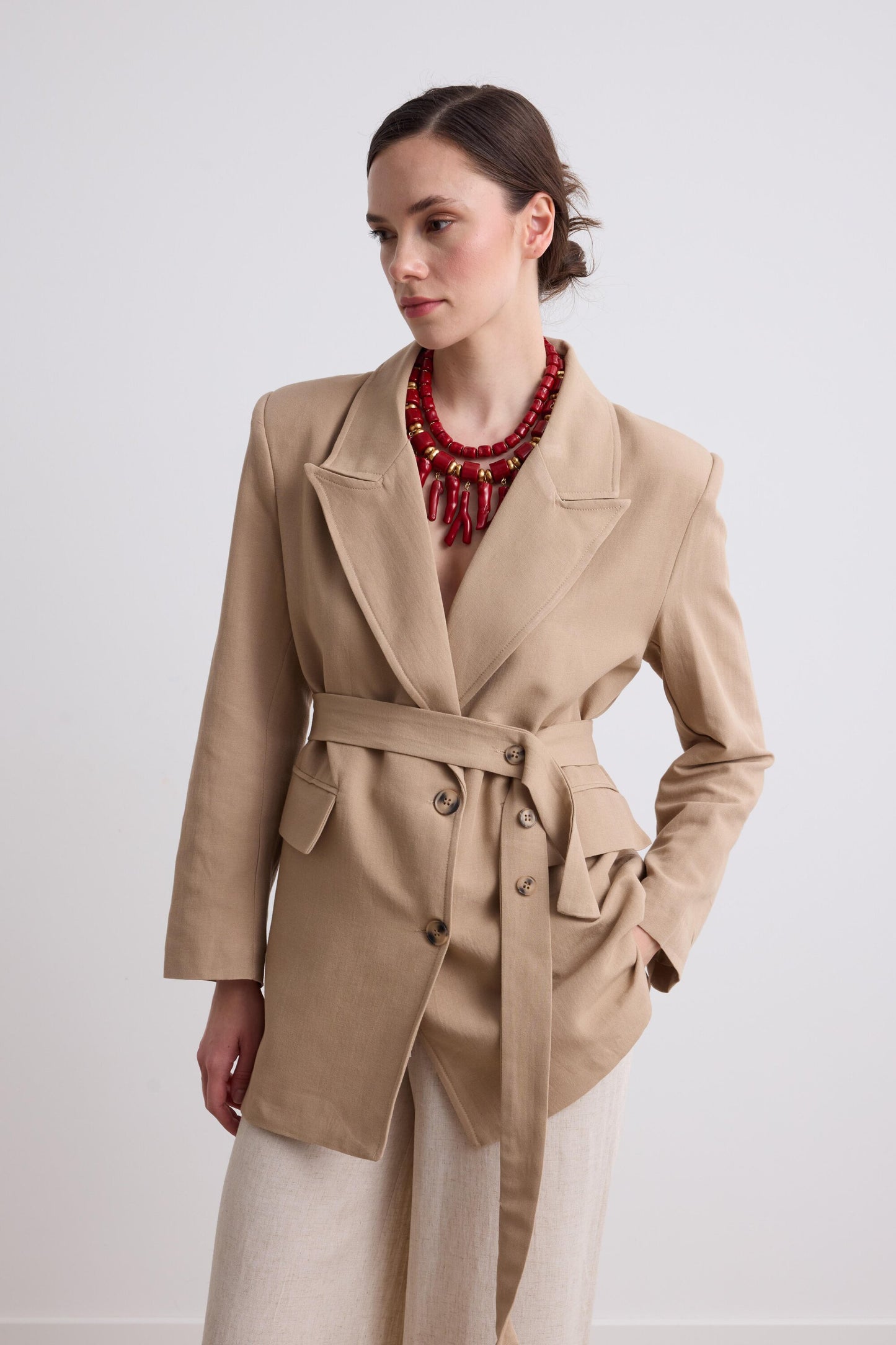 Veste en Lin à Épaulettes – Beige